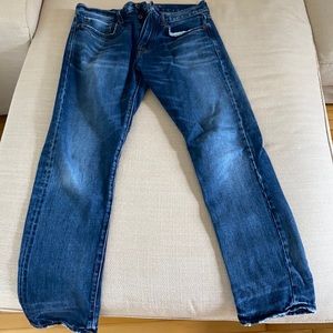 Dark Wash American Eagle Jeans 👖 Straight Fit